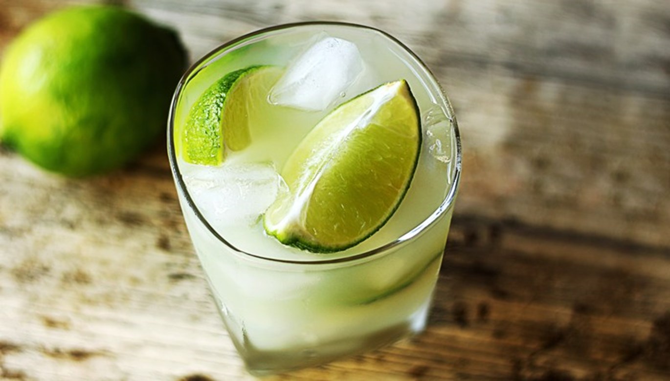 Caipiroska Cocktail Recipe