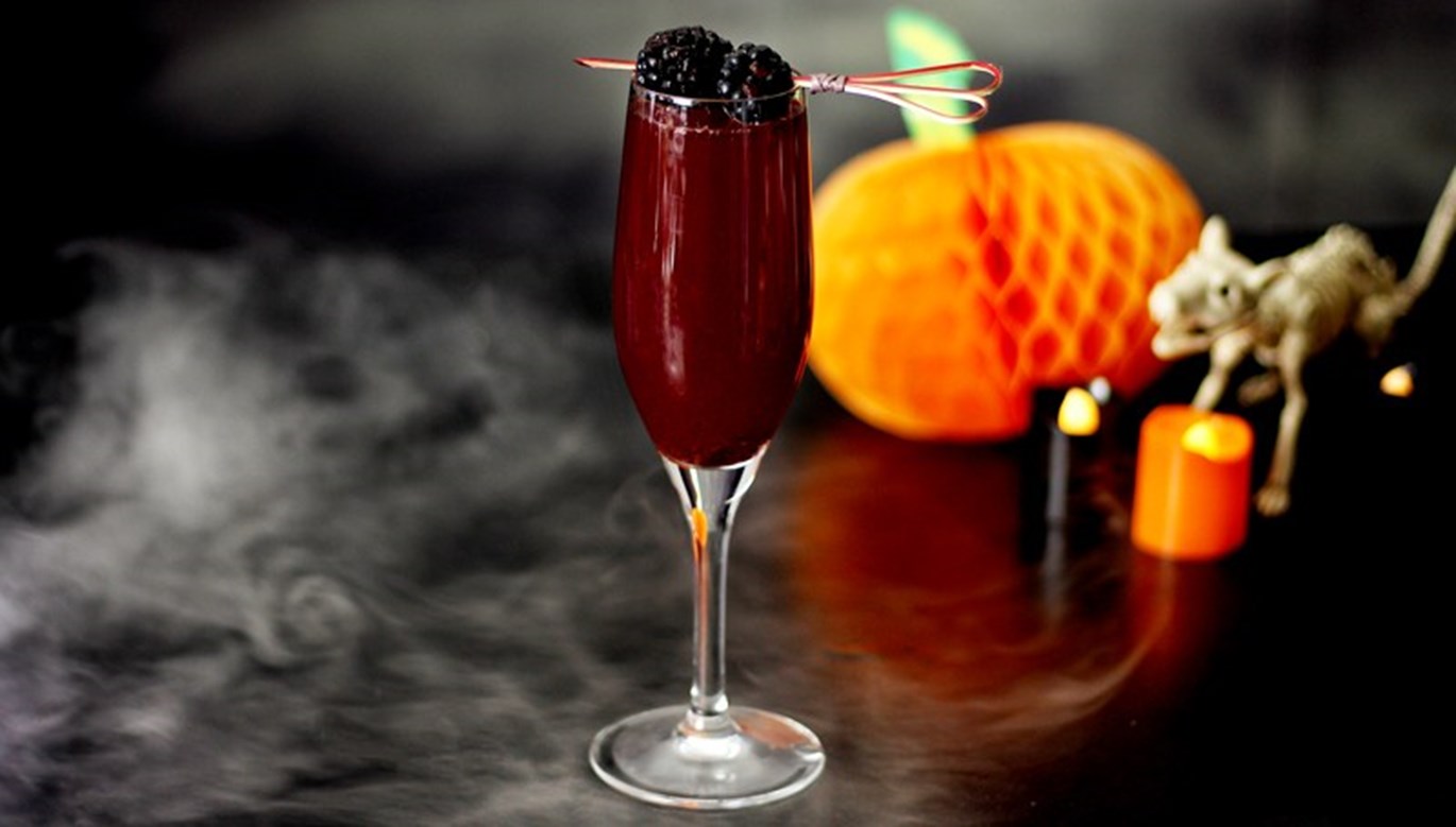 The Best Dracula's BLOOD PUNCH RECIPE - Easy Peasy Creative Ideas