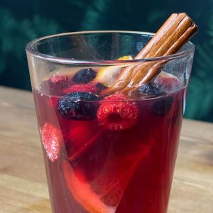 3 ALTERNATIVE Mulled Wine Cocktails
