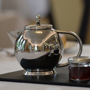 Elia Perfect Pour Teapot 0.7ltr